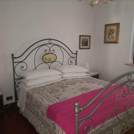 B&B Le Rose Crone Exteriör bild
