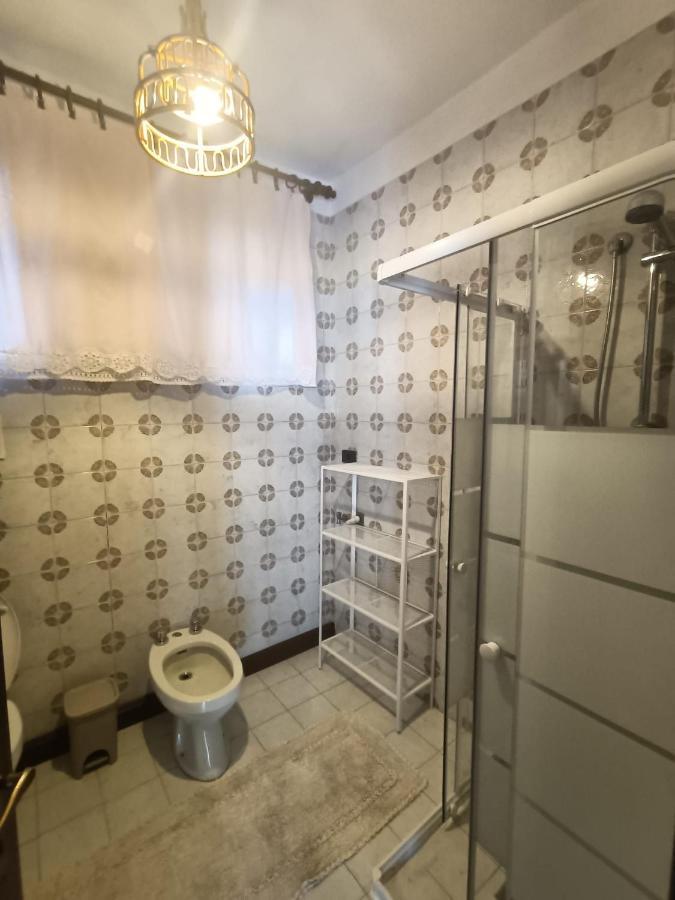 B&B Le Rose Crone Exteriör bild