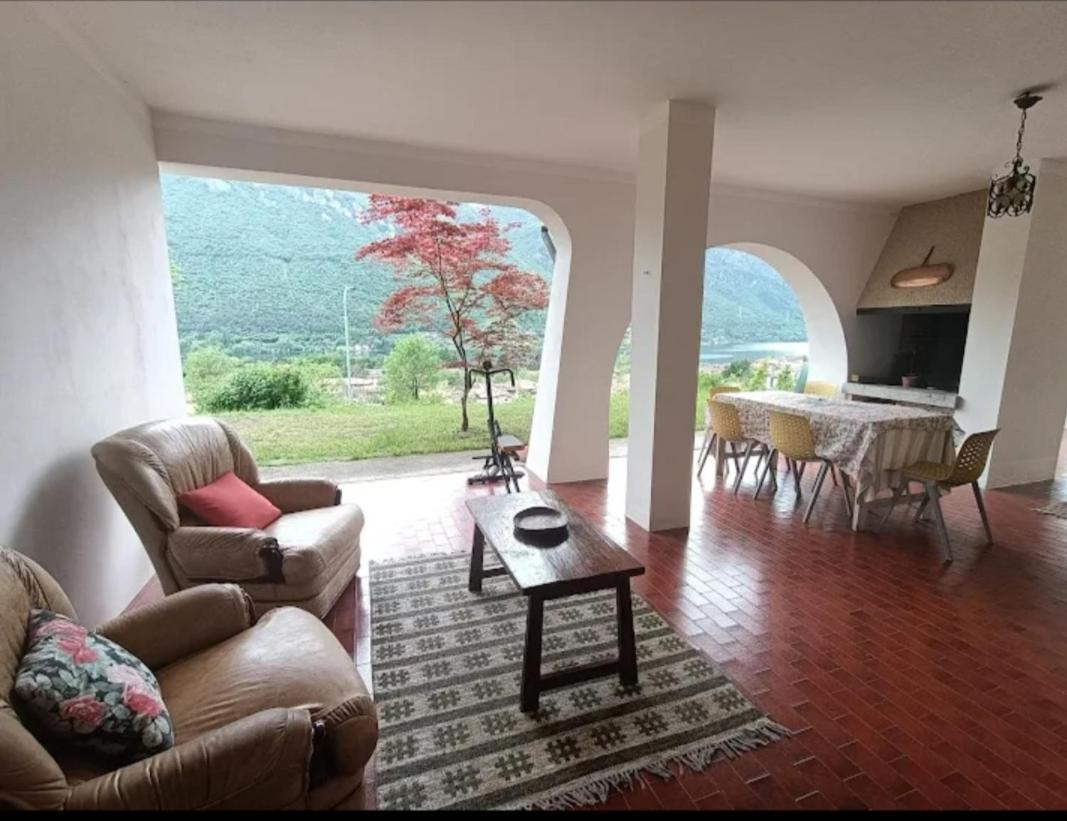 B&B Le Rose Crone Exteriör bild